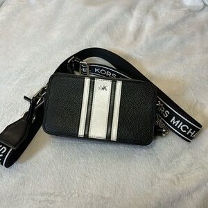 Michael Kors Crossbody Small Camera Bag